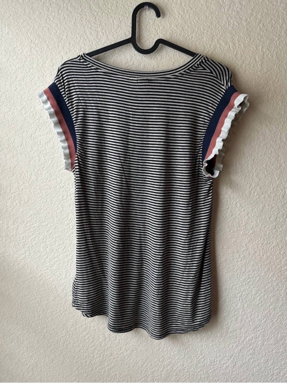 Anthro Ruffle Top - Picture 5 of 5